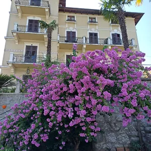 hotellátogatás